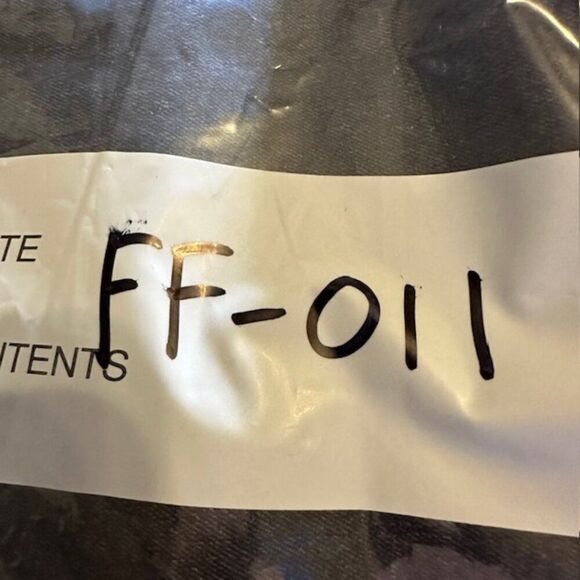 The Perfect Jean Athletic Fit Stealth Black Denim Men’s Size 35W x 28L - Picture 7 of 7